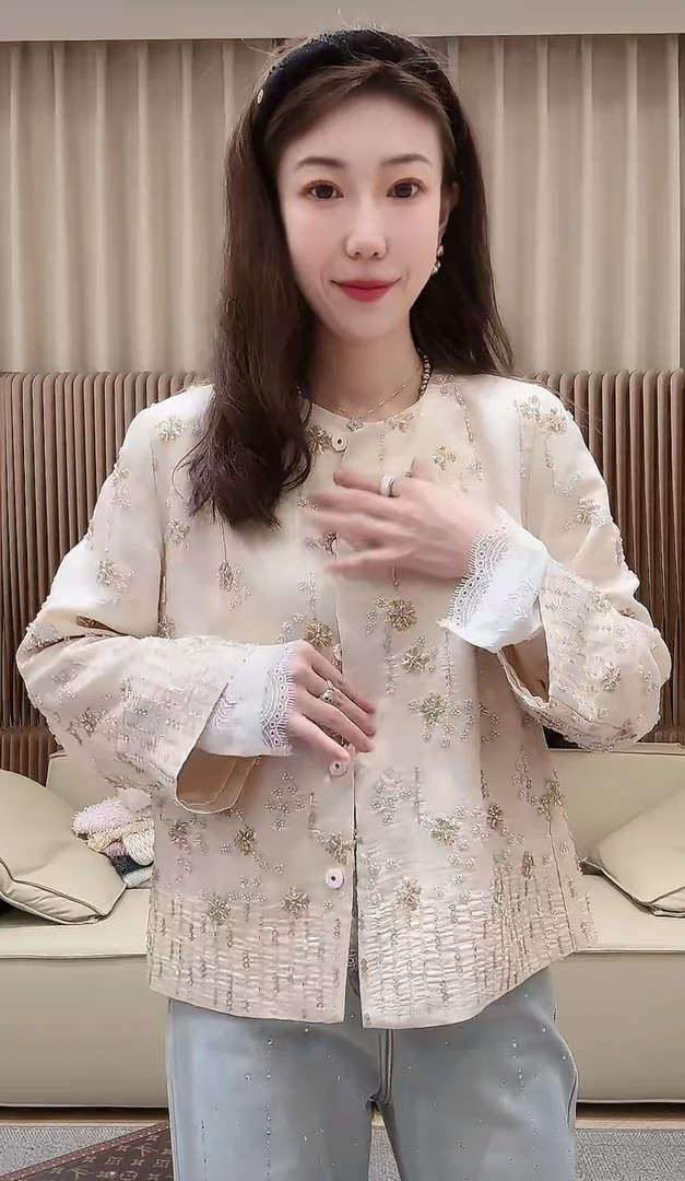 DEDM-DM•STUDIO/小众设计款轻奢精致重工亮片串珠长袖外套（98378）