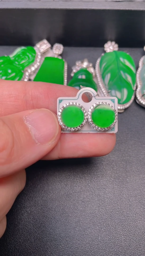 吊坠(不含链)银S925镶嵌翡翠吊坠