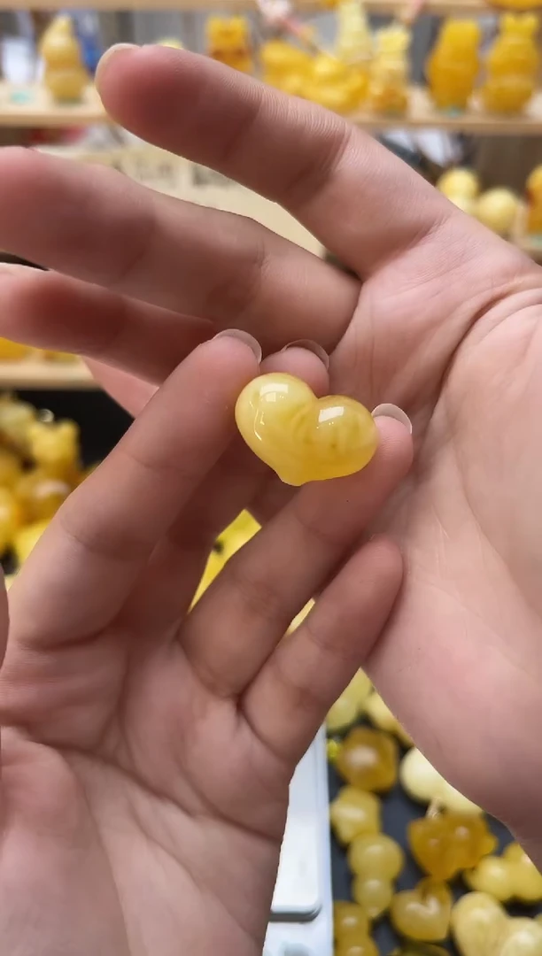 琥珀未镶嵌珠宝奇石145琥珀蜜蜡微瑕冰花