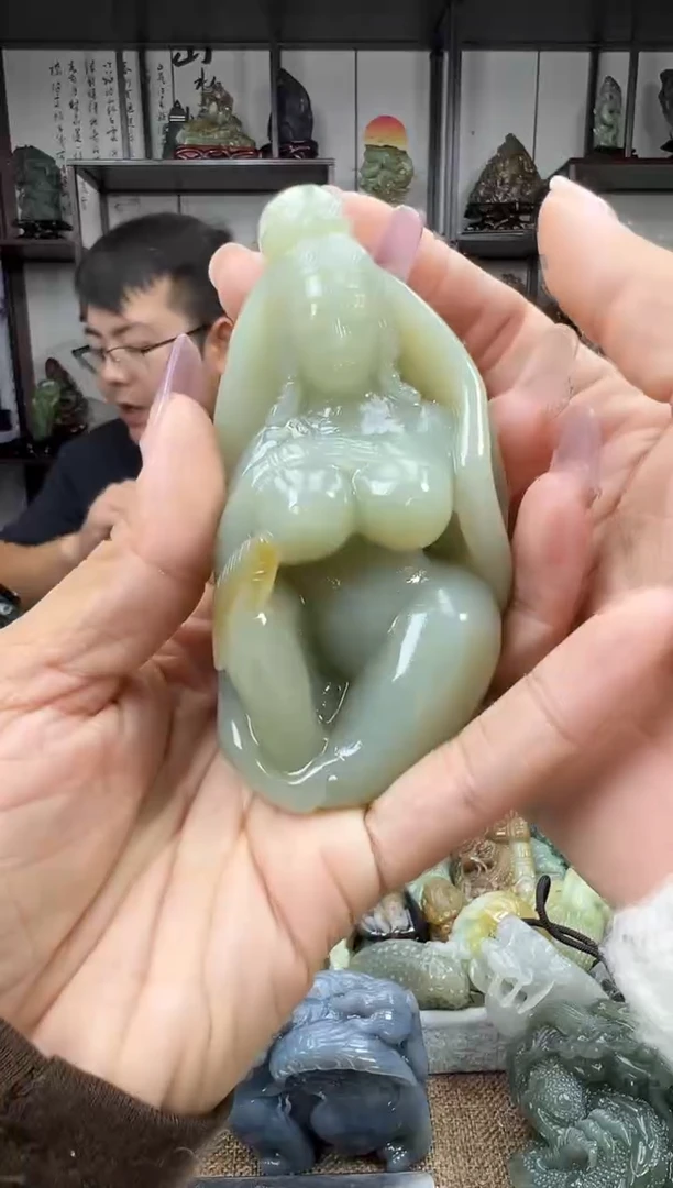 未镶嵌和田玉把件1