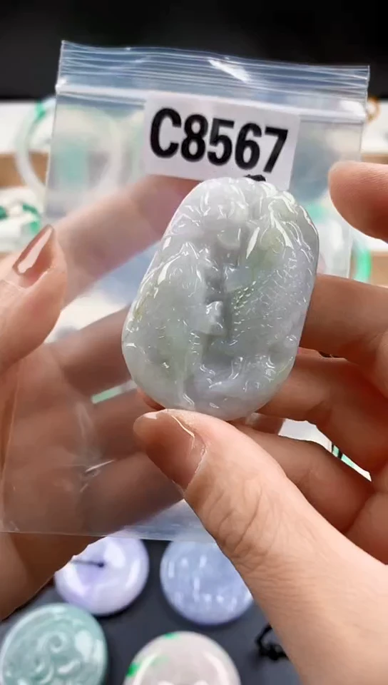 颈饰未镶嵌翡翠天然翡翠吊坠挂件
