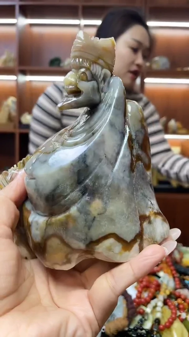 未镶嵌岫玉吊坠