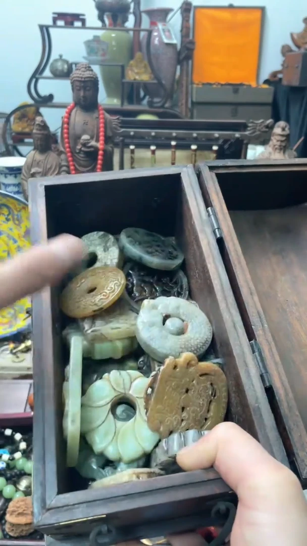 【闪购商品】和田玉（糖玉）挂件未镶嵌大鹏精品专属链接