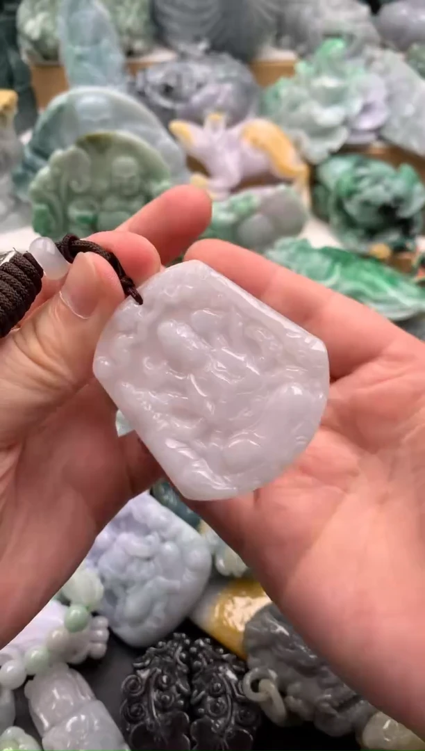 吊坠(不含链)未镶嵌翡翠1