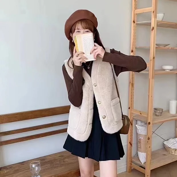 百搭衣服孤品略带瑕疵介意勿拍完美主义者勿拍（NO退NO换）