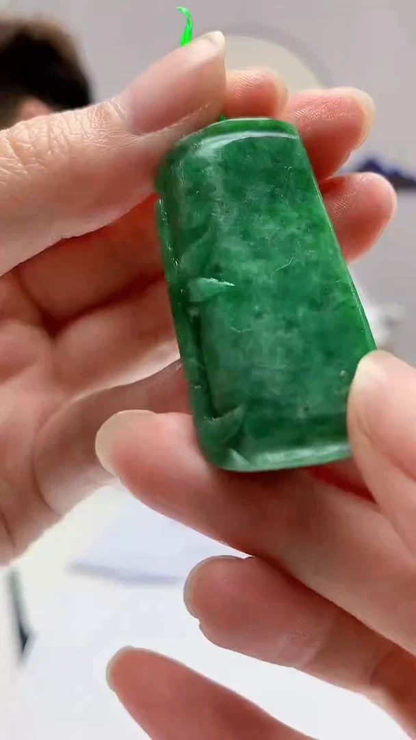 【闪购商品】定制翡翠未镶嵌4868zm-毛货挂件115