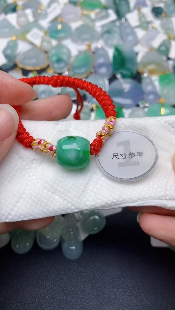 颈饰未镶嵌翡翠天然缅甸A货翡翠