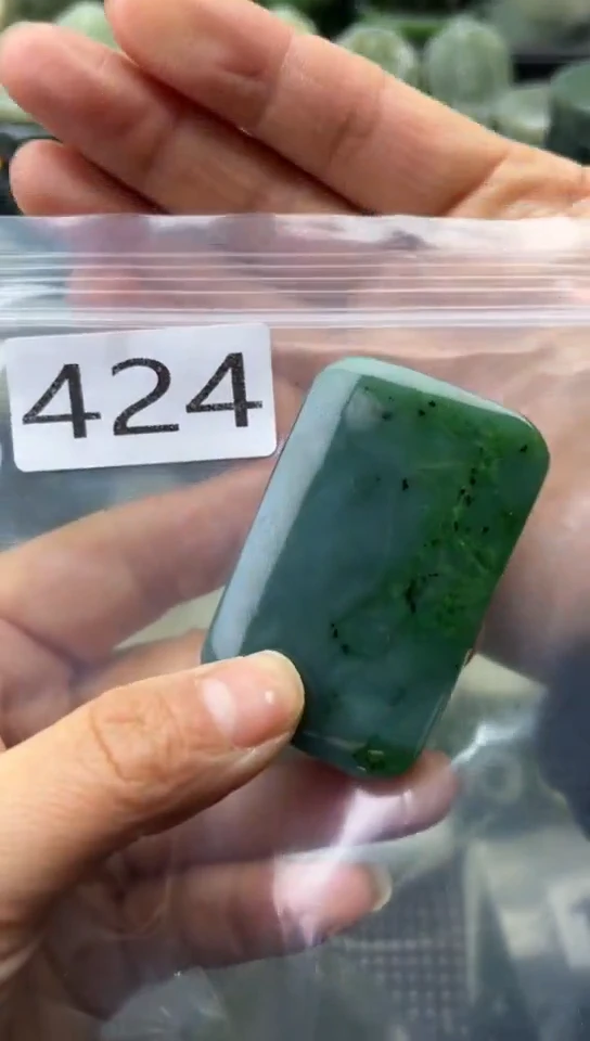 未镶嵌和田玉珠宝半成品牌子