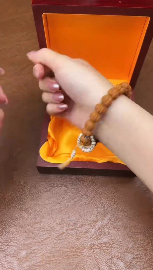 万家文玩阁小金刚菩提链接@@SP231
