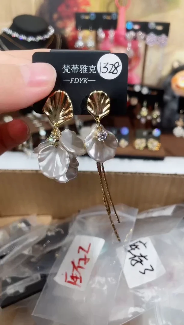 铜合金合成立方氧化锆925银梵1328