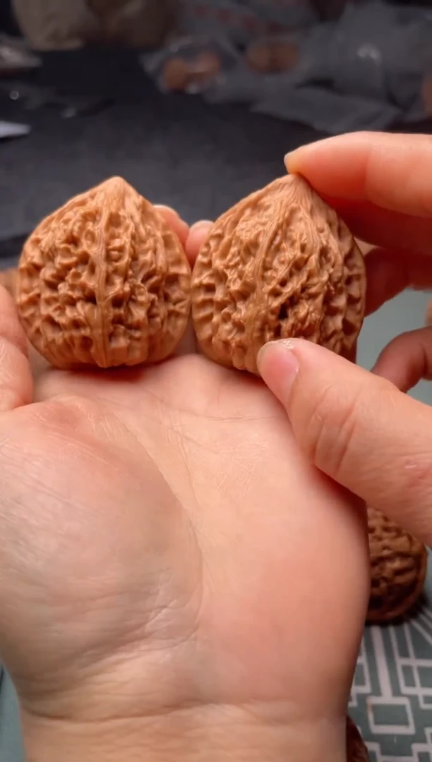 把件文玩核桃w292  鸡心  44尺