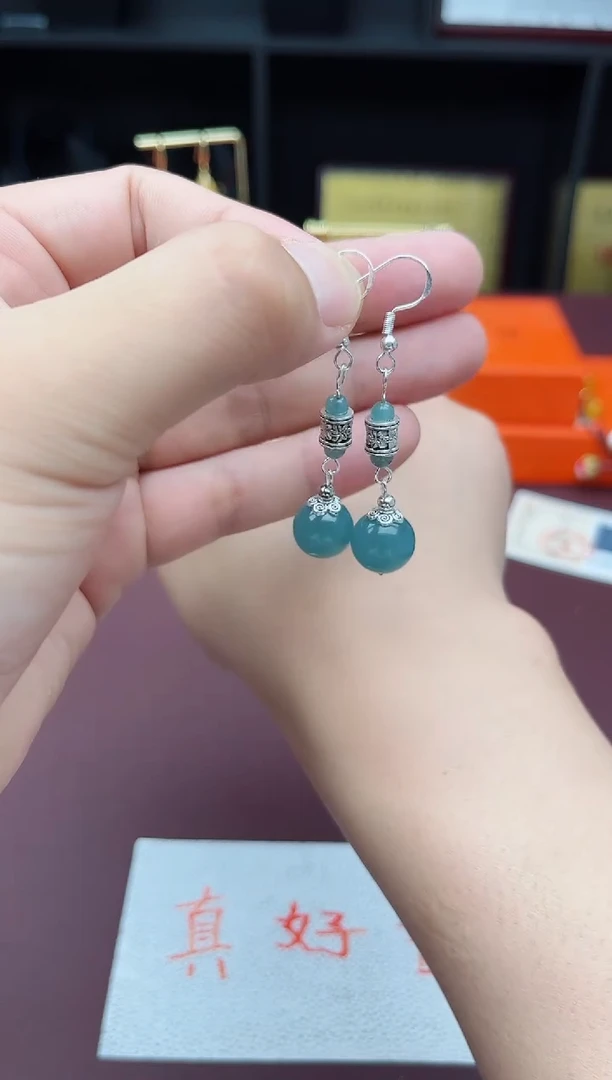 石英质玉（天山翠）银S925镶嵌耳饰420000