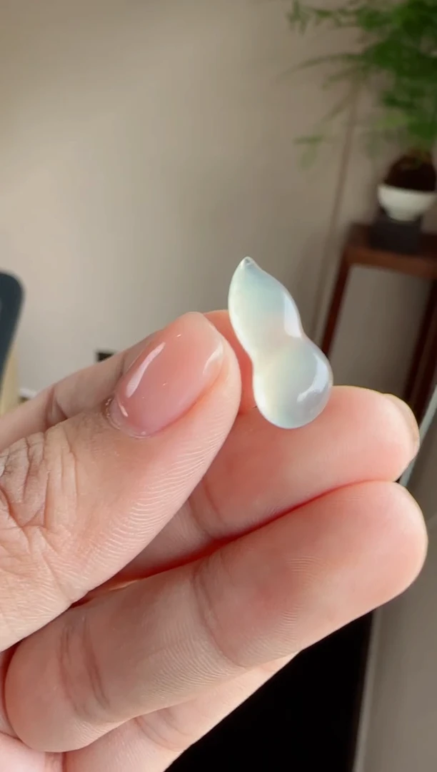 未镶嵌裸石翡翠洋