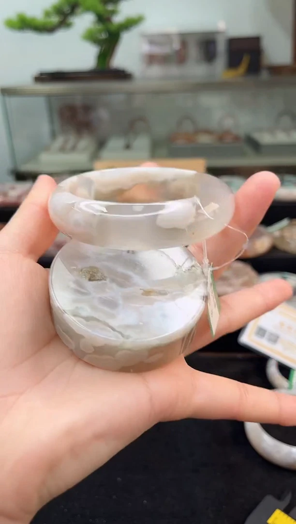 未镶嵌手镯石英质玉60圈口（赠品镯心）3688049