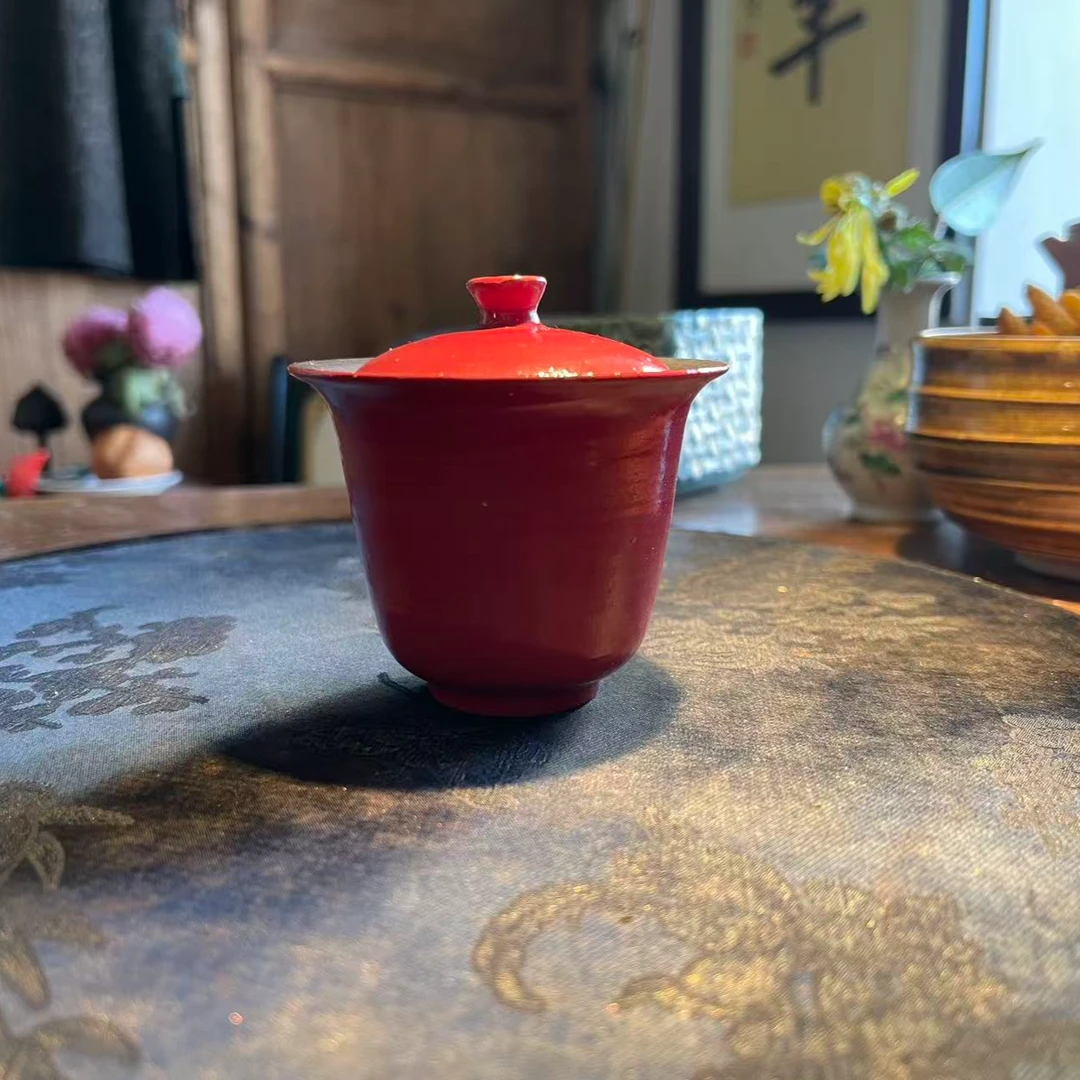 朱漆素容盖碗 优雅实用