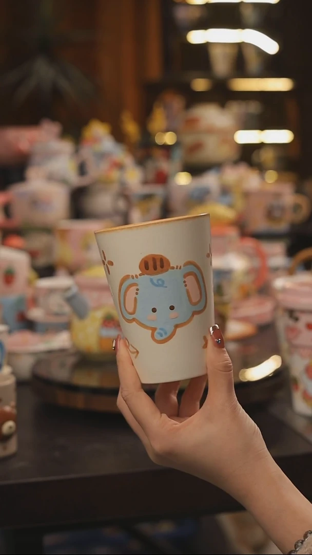 景德镇釉下彩绘设计师款式陶瓷