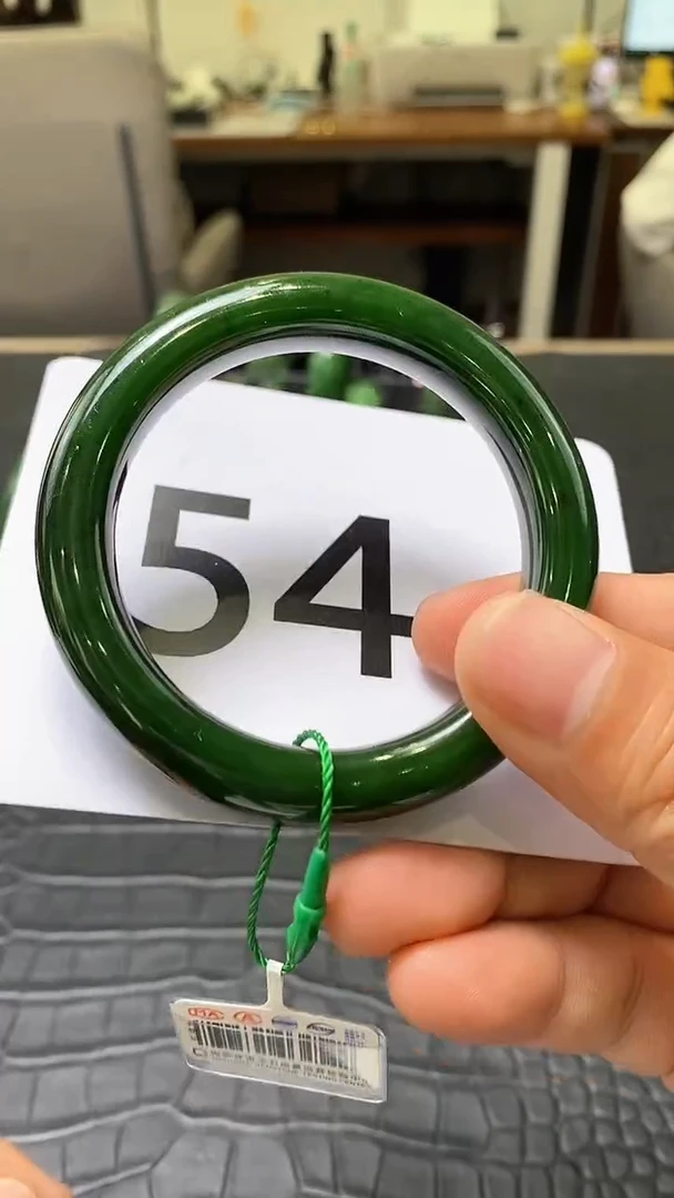 【闪购商品】和田玉碧玉手镯未镶嵌一个