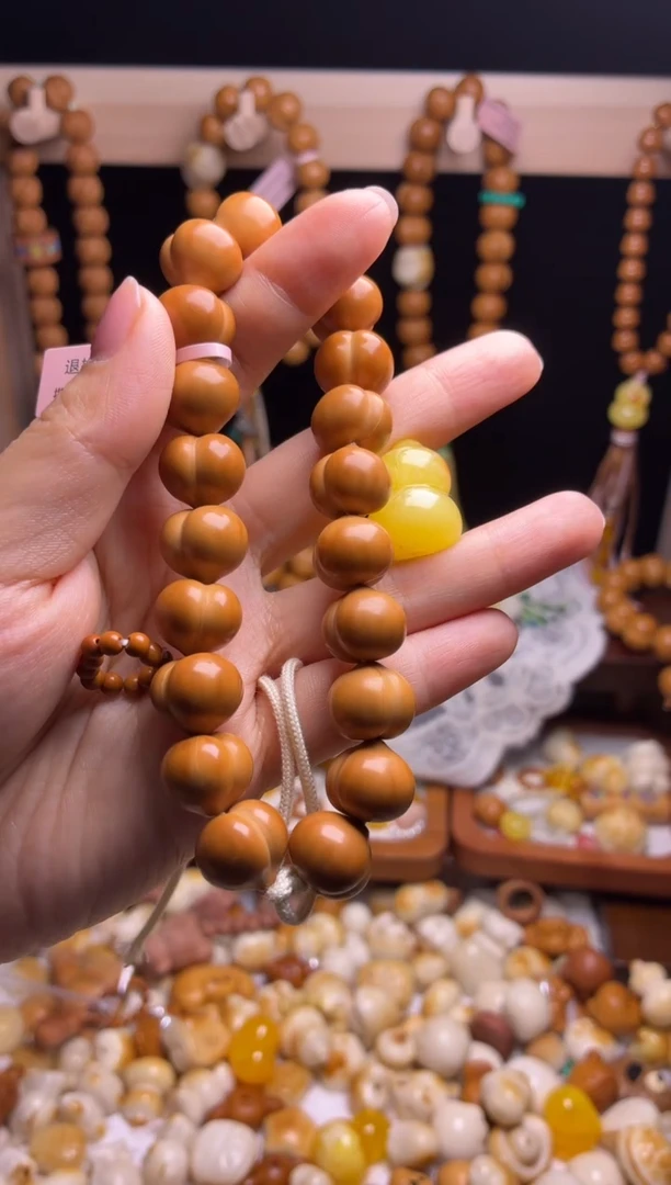 吊坠猴头核桃我***~全品原皮泡芙俏心葫芦橄榄跑环做手串