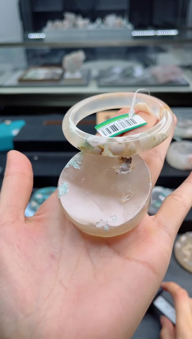 石英质玉手镯未镶嵌52圈口（赠送镯心）S986806