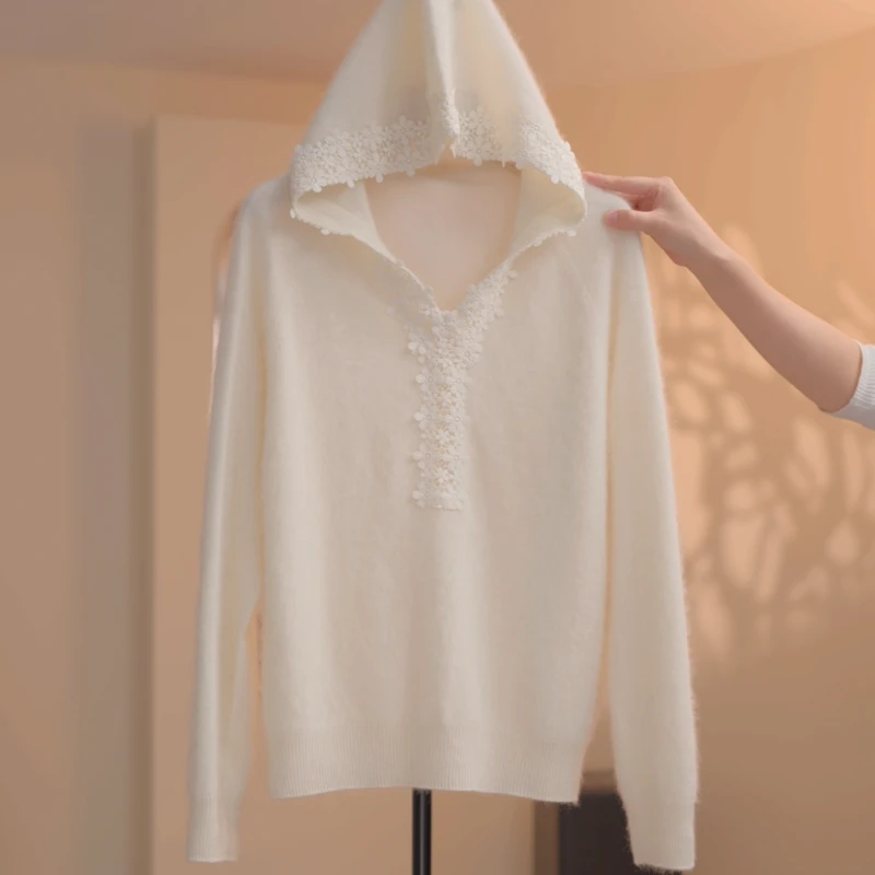 【越越】【山羊绒+高支绵羊毛】甜美蕾丝拼接连帽针织衫-Y19158