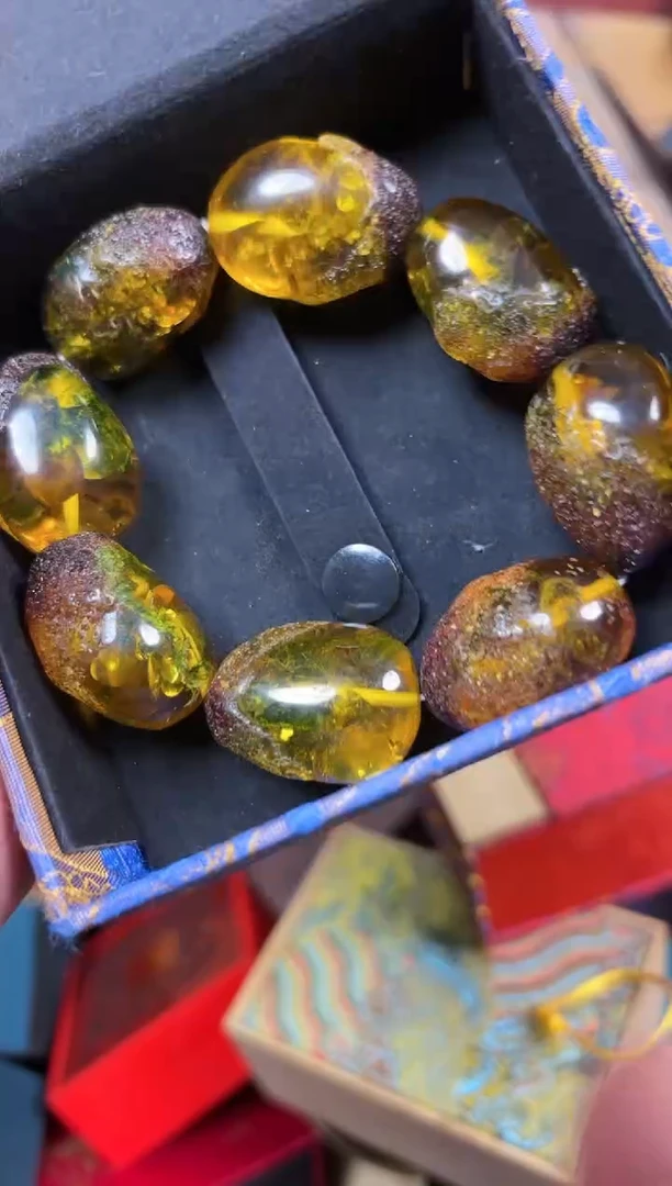 【闪购商品】植物珀耳饰未镶嵌----------------