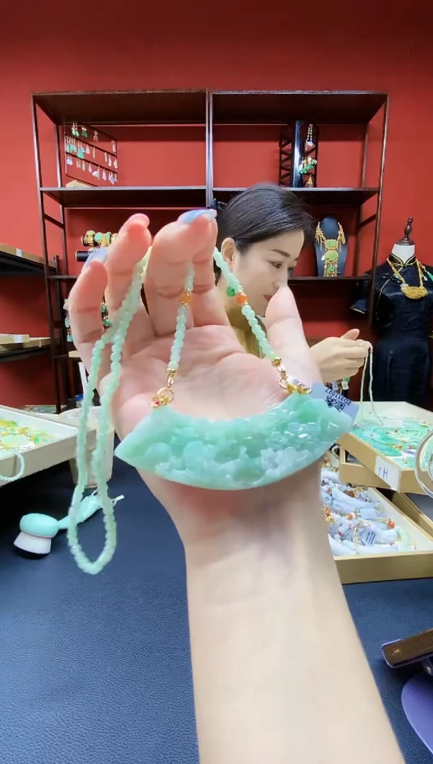 颈饰未镶嵌翡翠翡翠吊坠