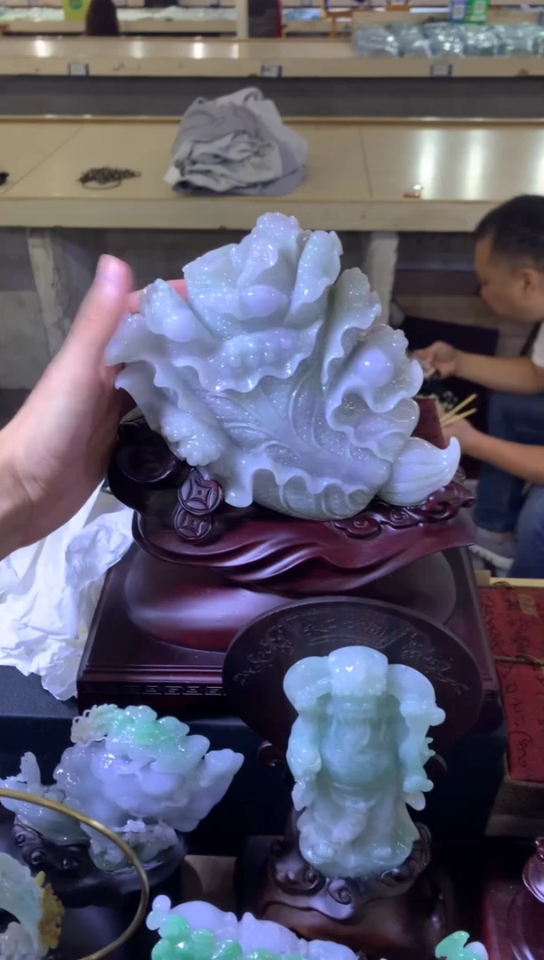 未镶嵌摆件翡翠用****3发错版块