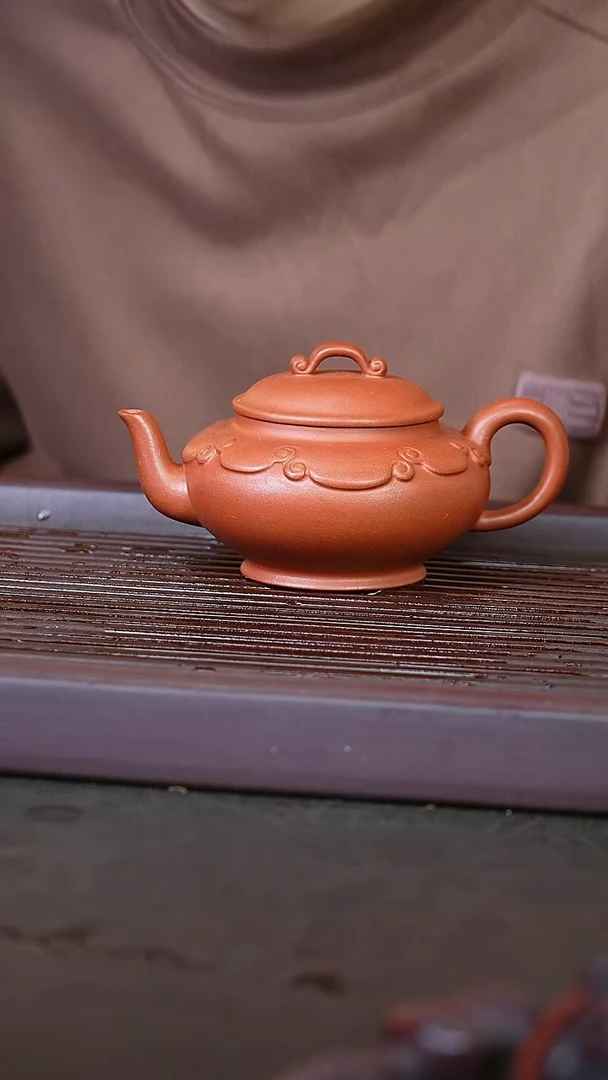 紫砂红泥如意肩线