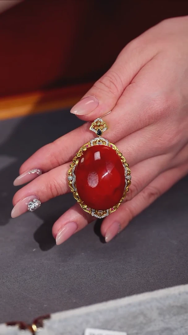 吊坠(不含链)18K金镶嵌南红玛瑙原矿D2-20