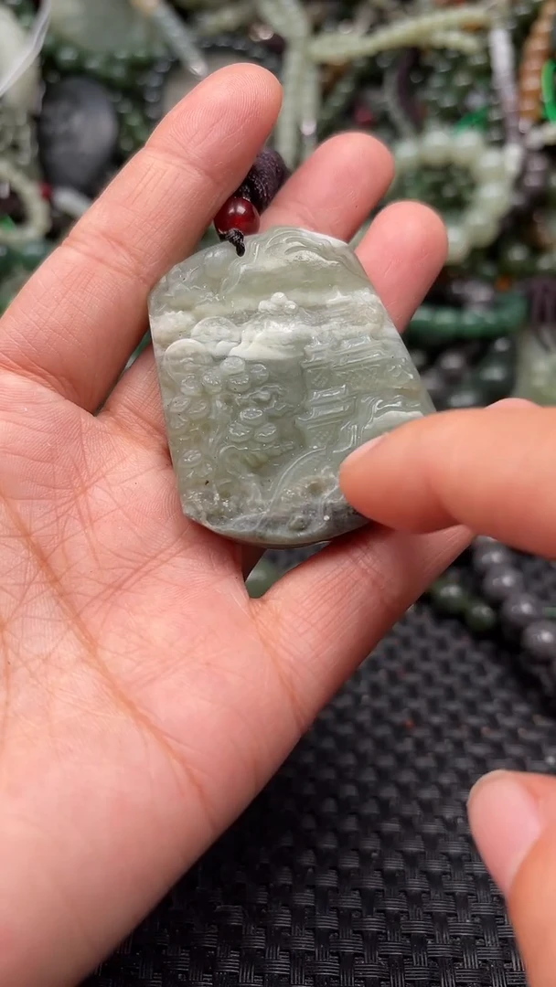 颈饰未镶嵌和田玉1