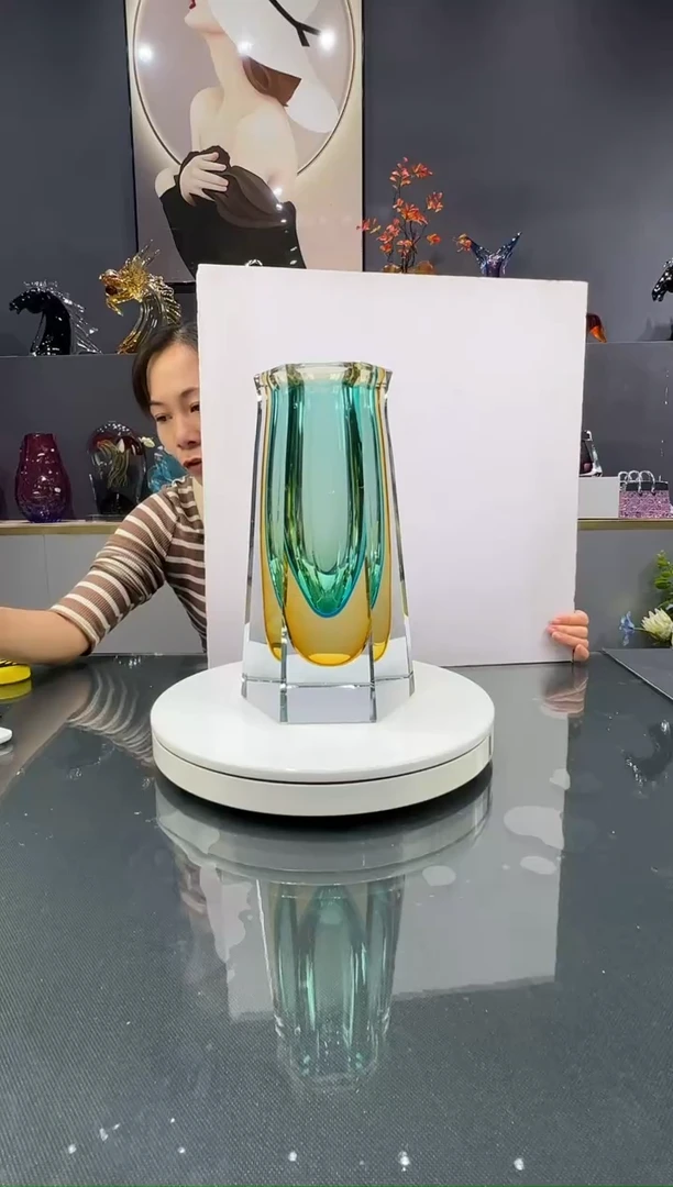 琉璃水晶琉璃花瓶1个