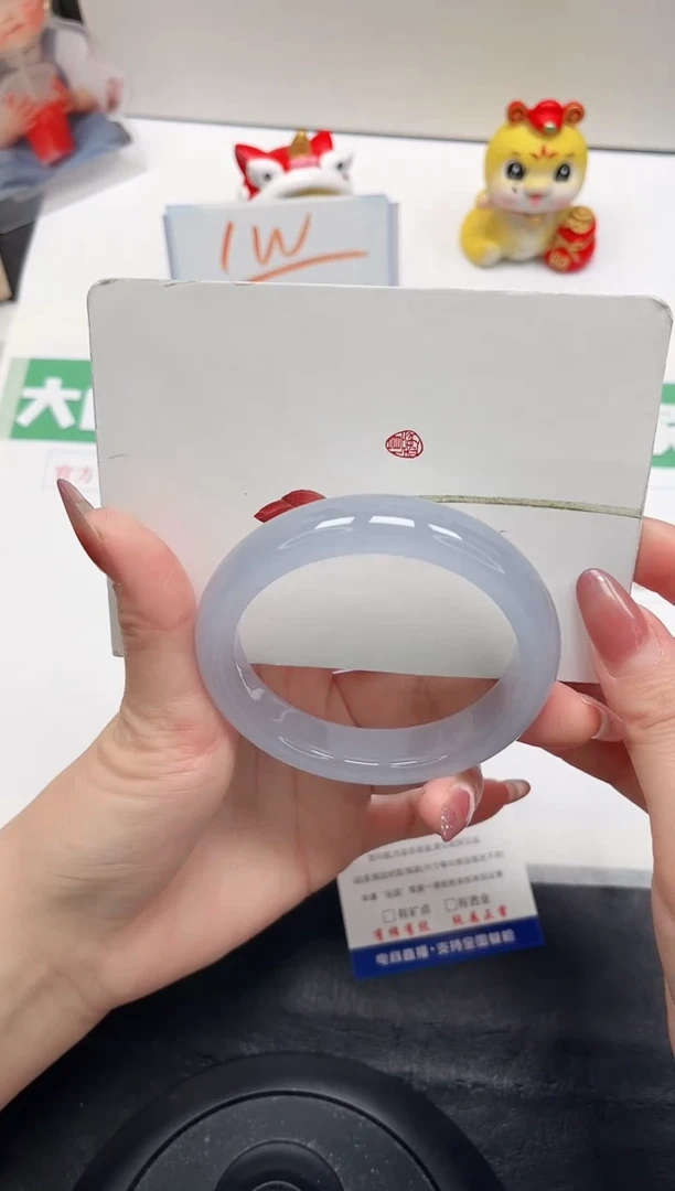 【闪购商品】石英质玉手镯未镶嵌91-59