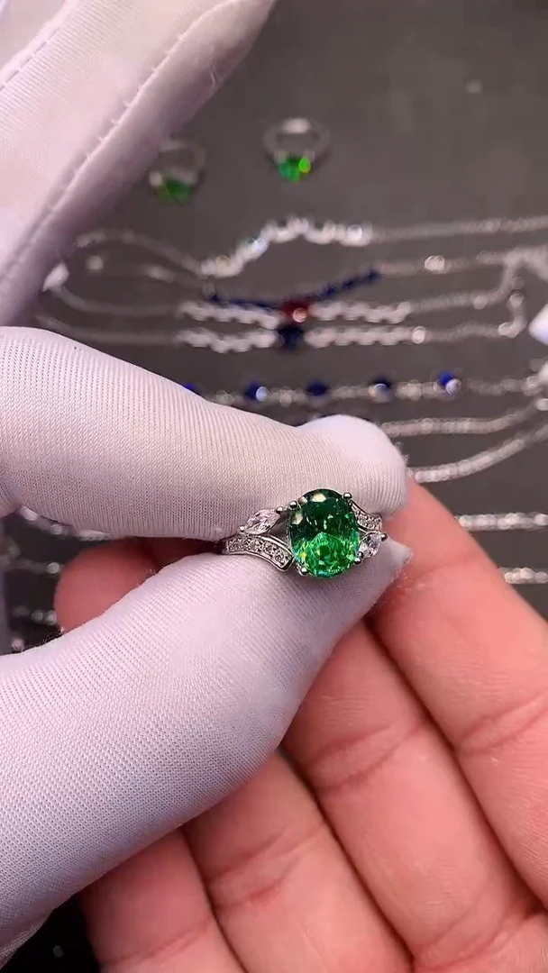 【闪购商品】石榴石（沙弗莱）戒指银S925镶嵌.....