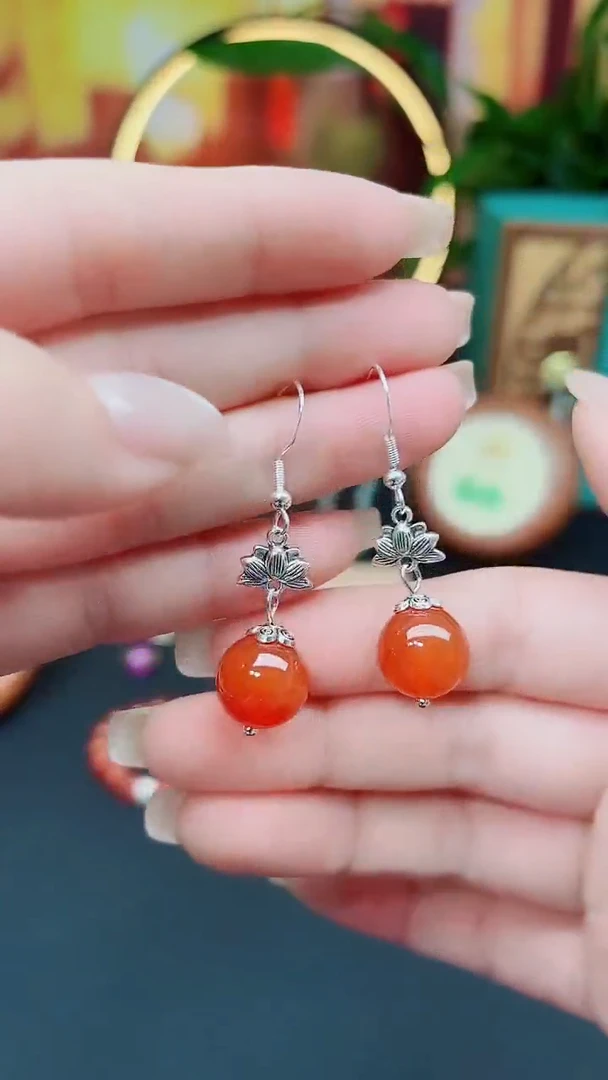 南红玛瑙银S925镶嵌耳饰718000