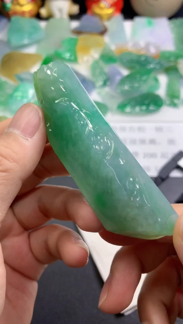 【闪购商品】翡翠吊坠(不含链)未镶嵌634