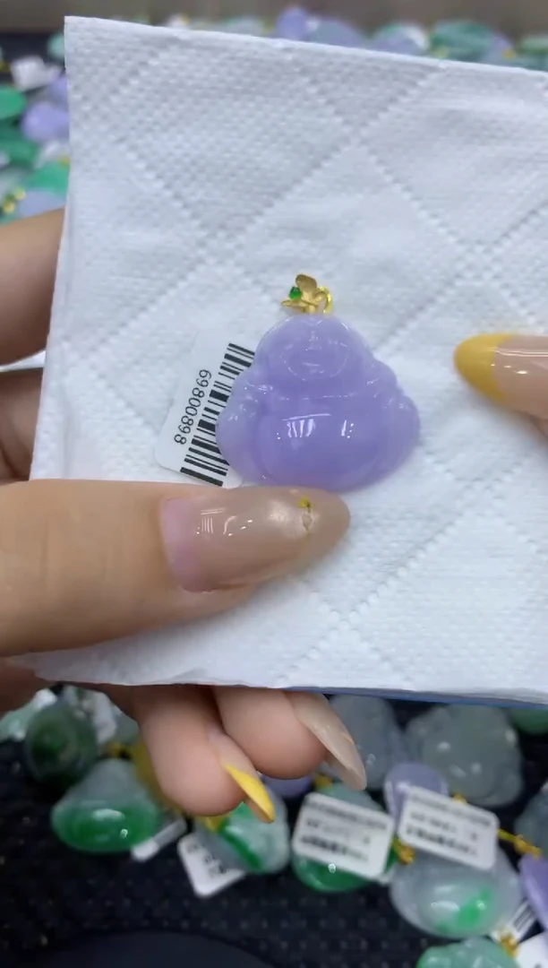 颈饰18K金镶嵌翡翠天然缅甸翡翠A货