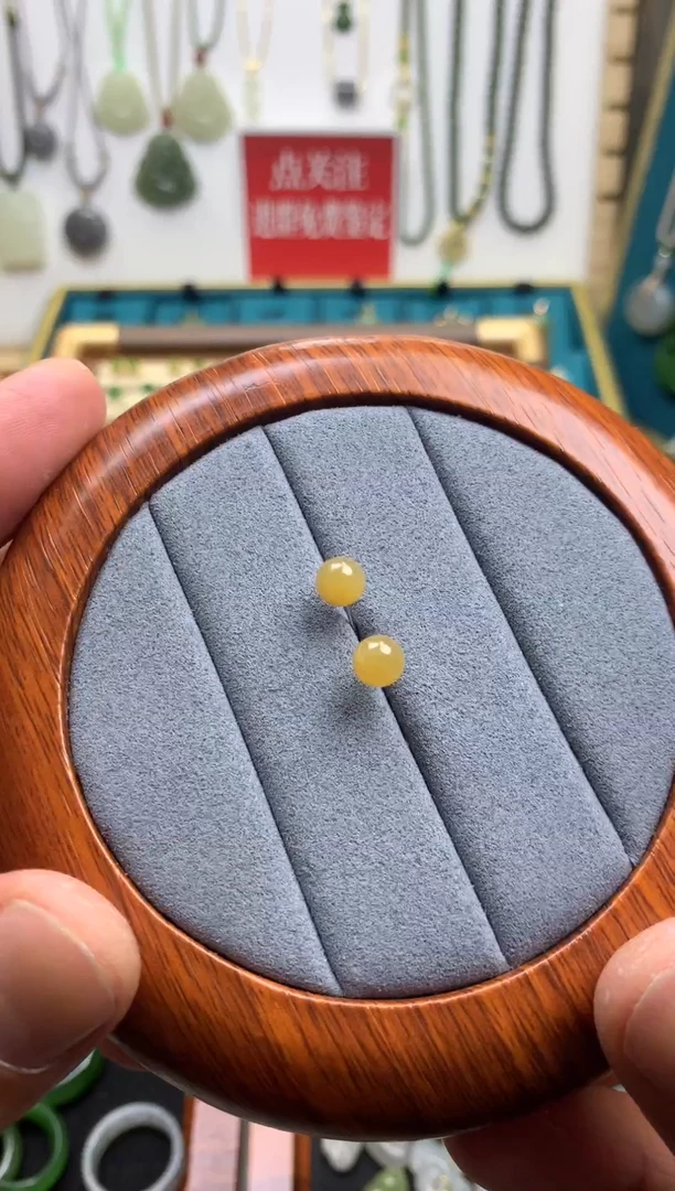 【闪购商品】和田玉耳饰未镶嵌黄金糖耳钉