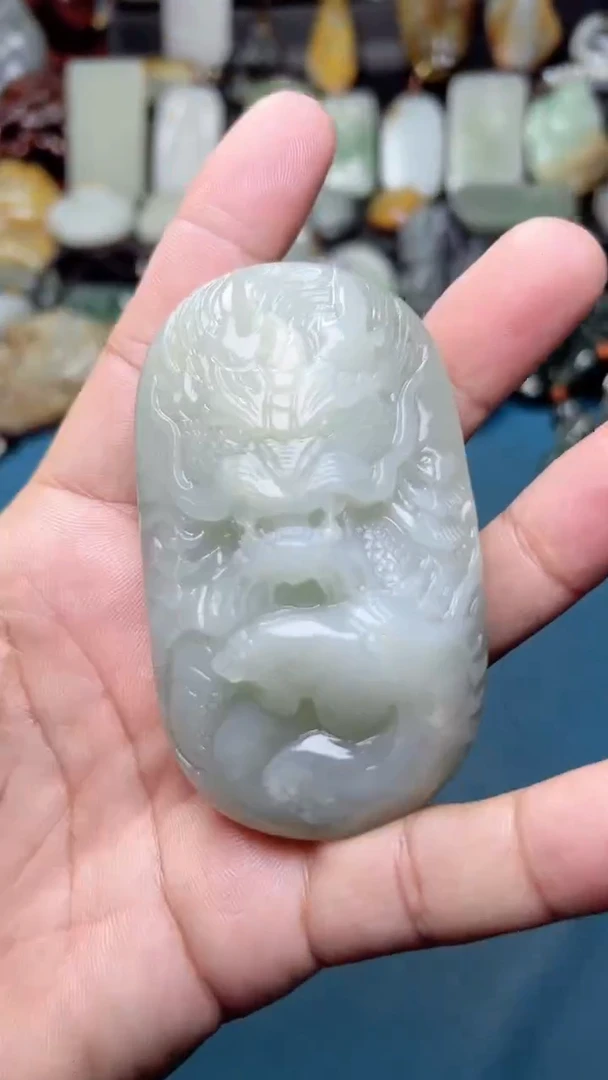 未镶嵌和田玉把件-