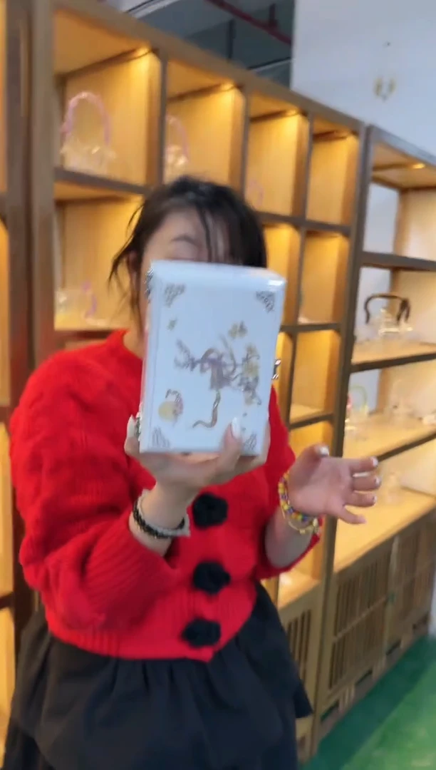 【闪购商品】瓷K222-------------