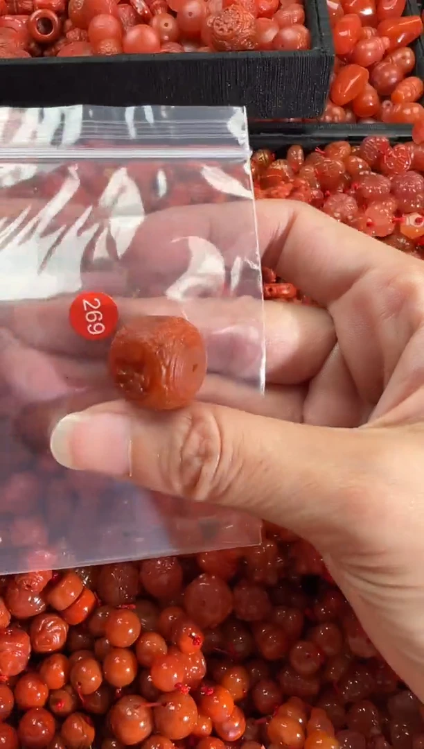 【闪购商品】南红玛瑙颈饰未镶嵌1