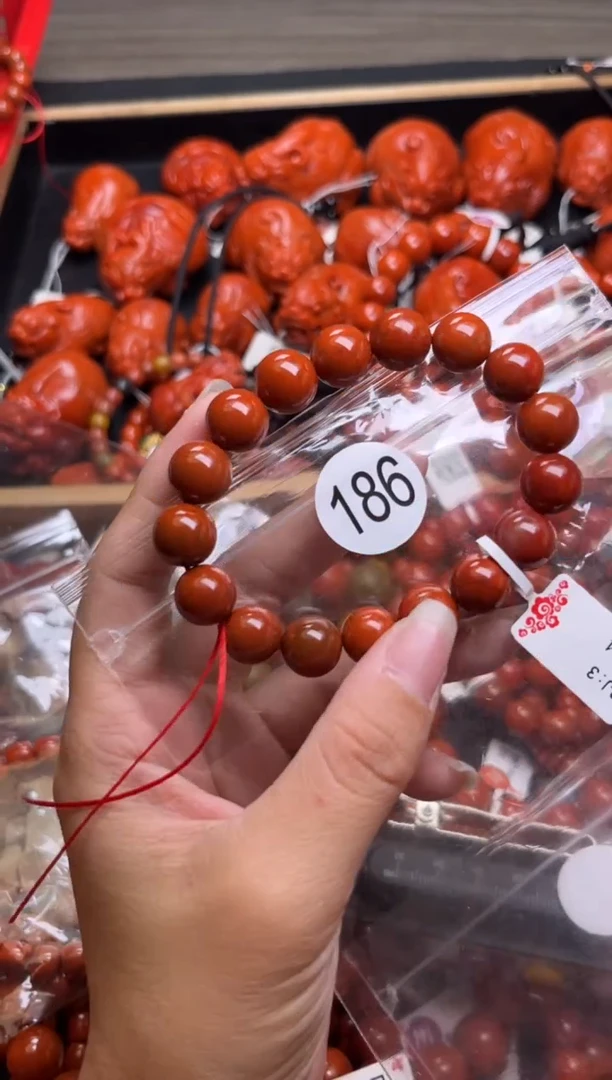 【闪购商品】南红玛瑙珠宝奇石未镶嵌186-11+
