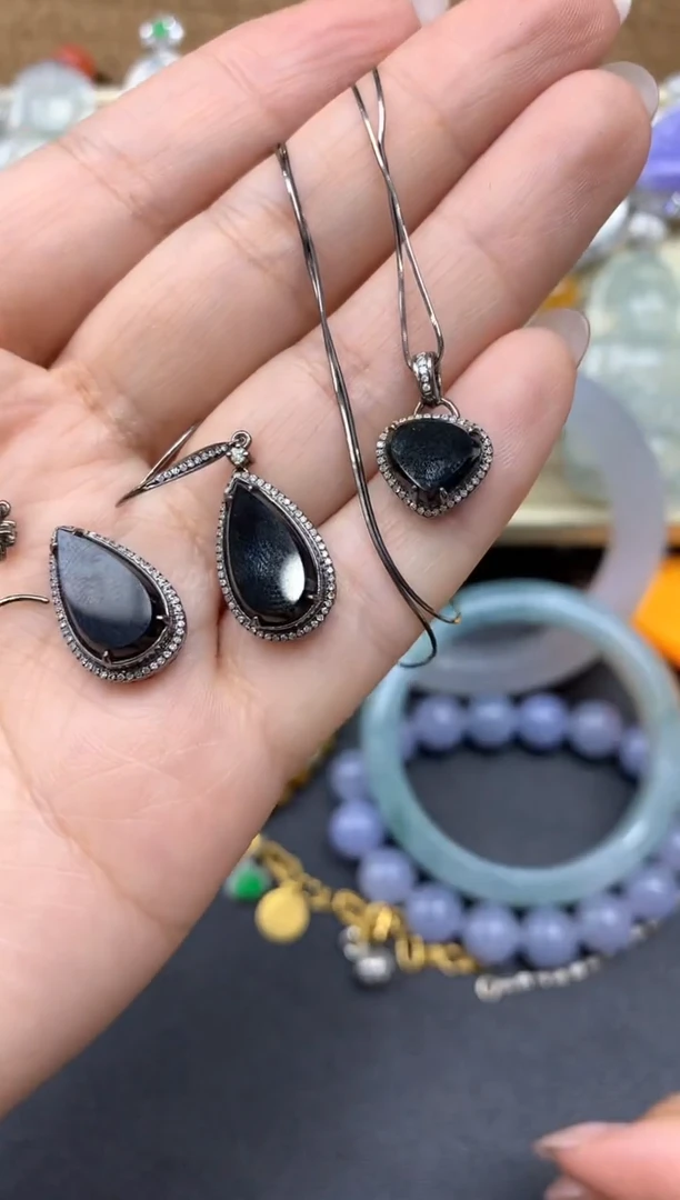 【闪购商品】翡翠颈饰18K金镶嵌214-中国好珍宝