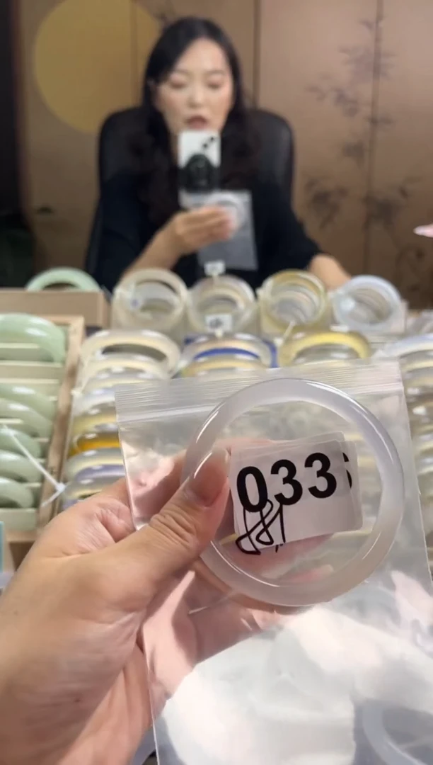 手镯玛瑙/玉髓未镶嵌033