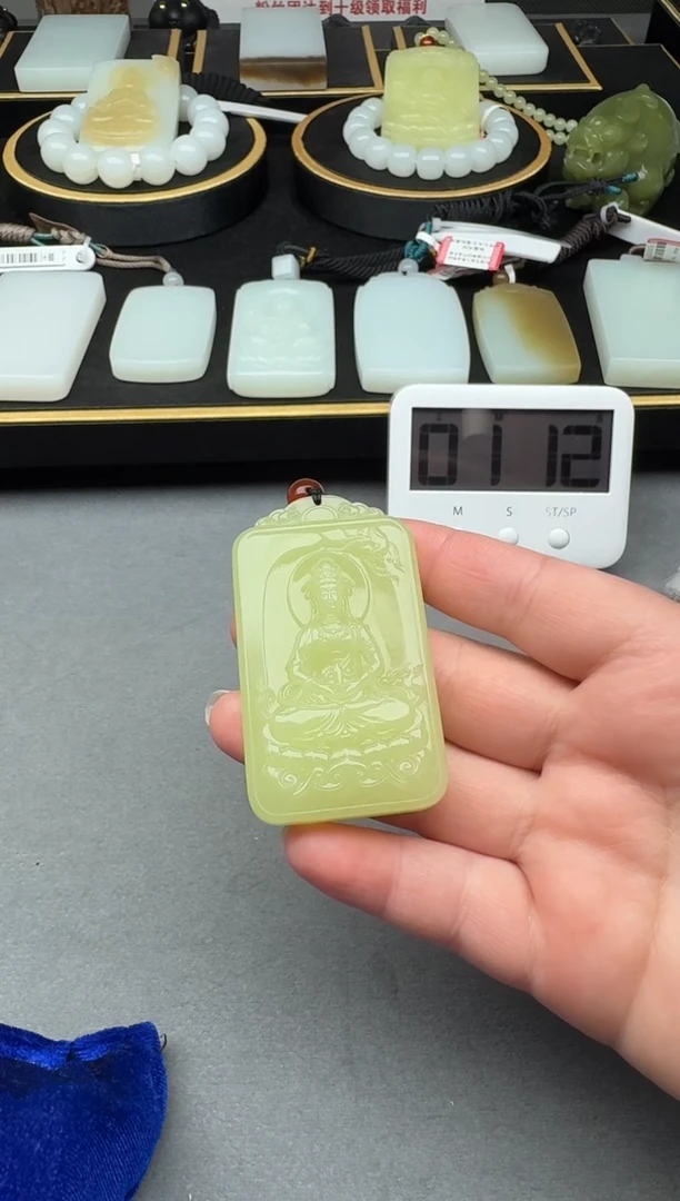 颈饰未镶嵌和田玉4