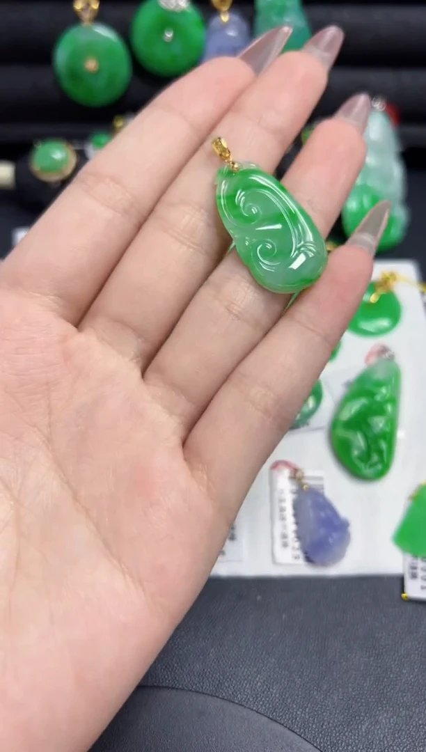 【闪购商品】翡翠颈饰18K金镶嵌Y缅料A货/支持复检/一件