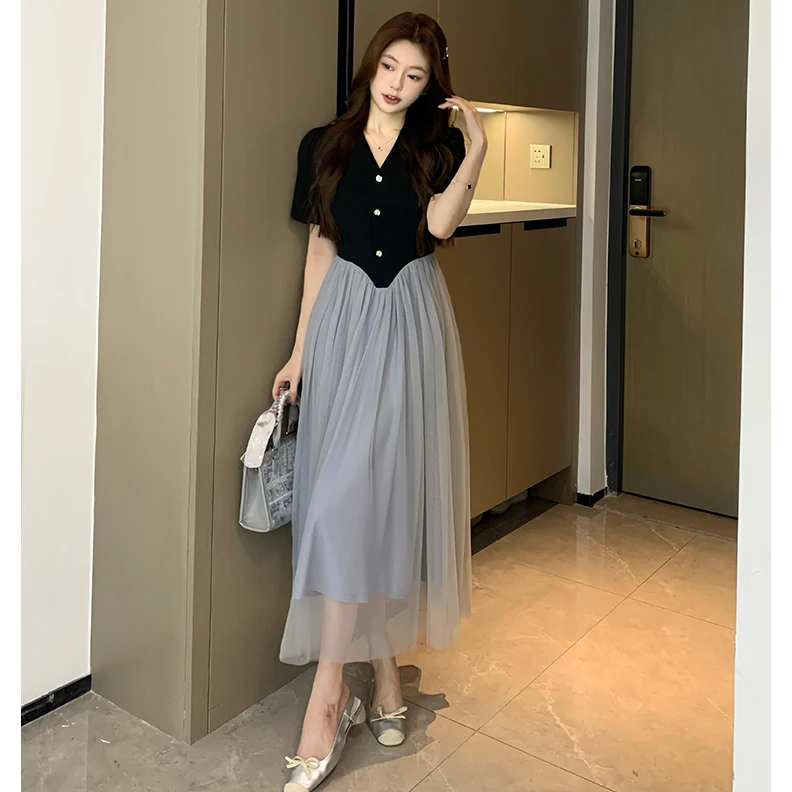 显瘦V领连衣裙春夏收腰吊带长裙长裙女装夏季拼接小个子高腰