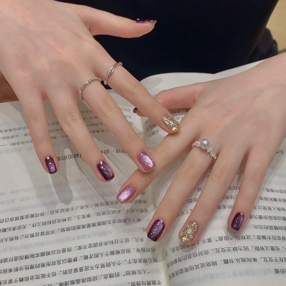 【黑加仑紫】秋季新款紫色显白纯手工美甲穿戴甲片短款法式猫眼美甲