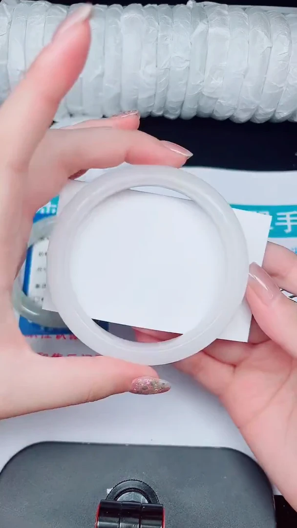 未镶嵌手镯石英质玉7-60/61