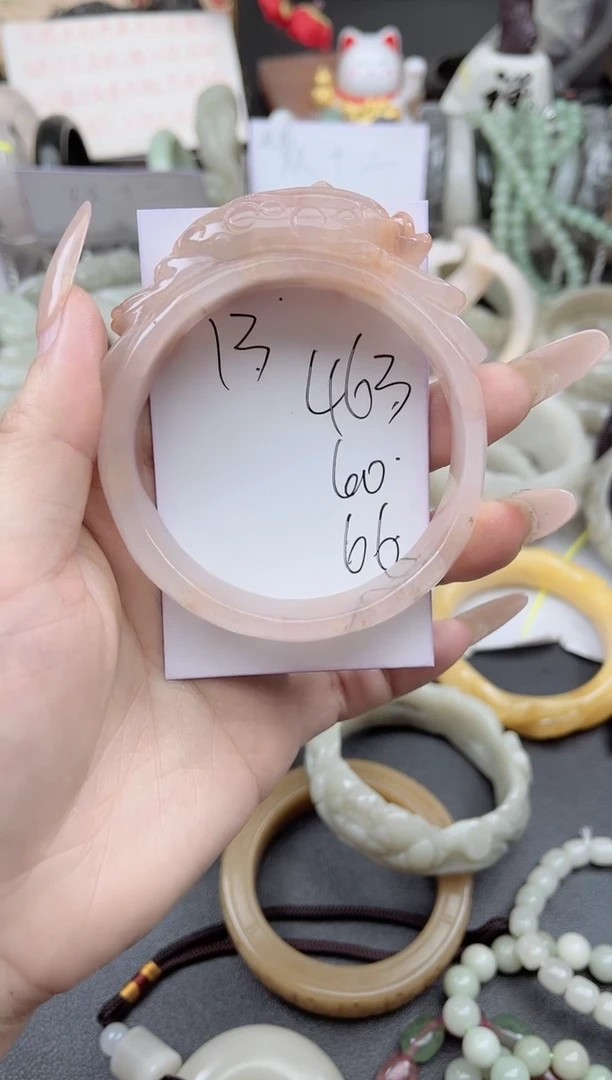 未镶嵌手镯石英质玉463