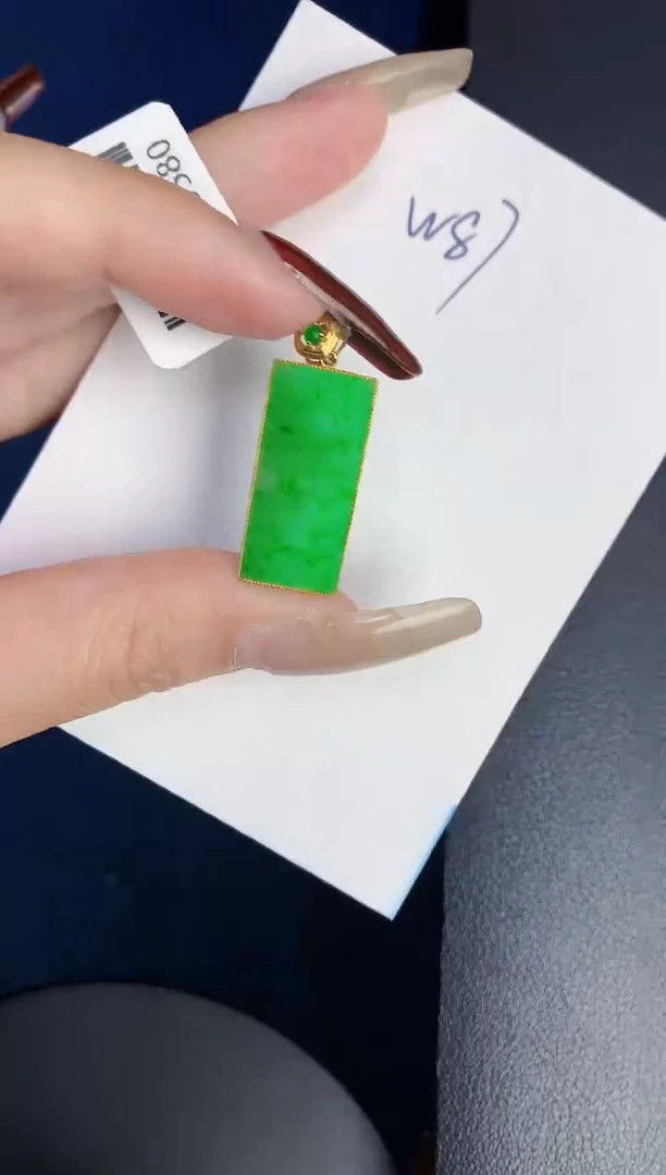 【闪购商品】翡翠颈饰18K金镶嵌00000000000